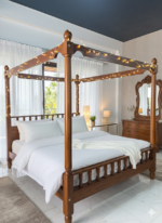 Royal Teak Finish Four-Poster Canopy Bed - Image 3