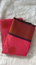 Elegant Fuchsia Pink & Antique Gold Silk Saree - Image 4