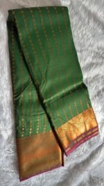 Elegant Forest Green Kanchipuram Silk Saree with Traditional Gold Zari Borders - Image 5