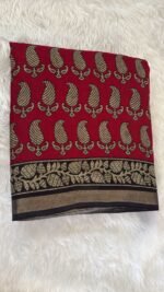 Elegant Crimson & Ebony Paisley Silk Saree - Image 4